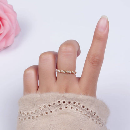 Dotted Pearl Lined Twisted Ring