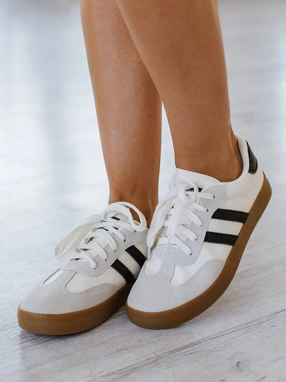 Stripped Lace-Up Flat Sneaker